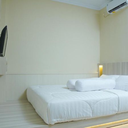 요그야카르타 Kost Eksklusif Teduh 호스텔 외부 사진